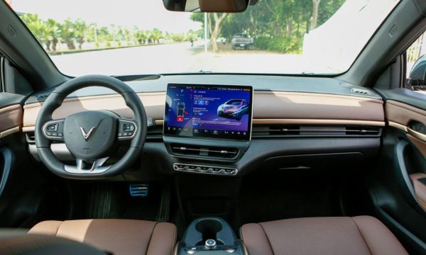 VinFast VF6 - Ảnh 8